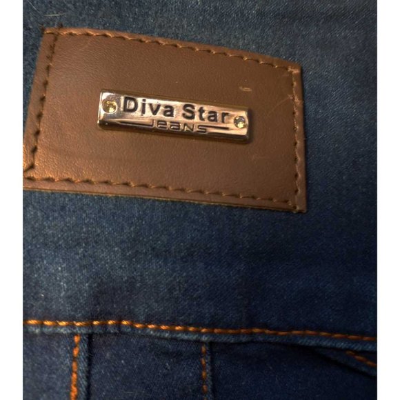 Diva Star Push Up Denim Blue Jeans Capris High Waist Whiskering NWT Size 13 - Picture 7 of 11